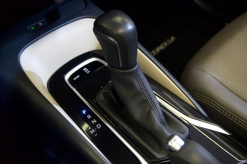 Foto do veículo TOYOTA COROLLA  ALTIS 20 2024 37.548 KM 162.900,00
