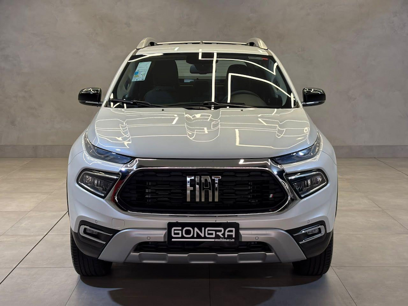 Foto do veículo FIAT TORO  VOLC T270 AT6 2025 47 KM 145.900,00