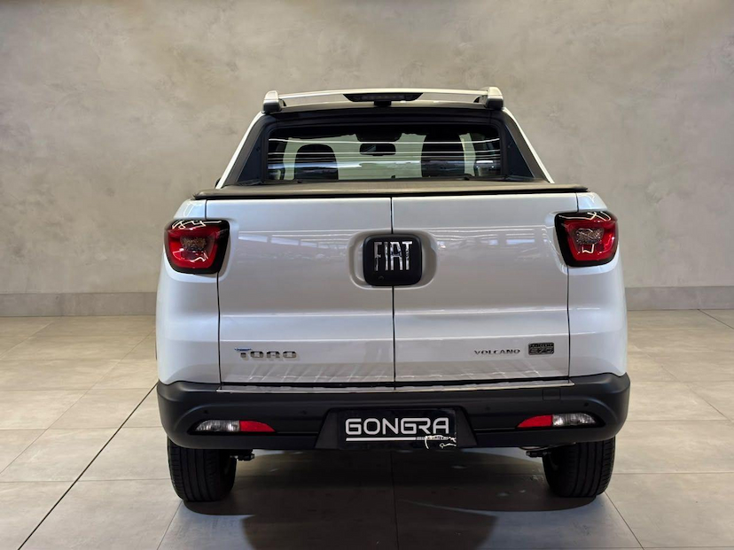 Foto do veículo FIAT TORO  VOLC T270 AT6 2025 47 KM 145.900,00