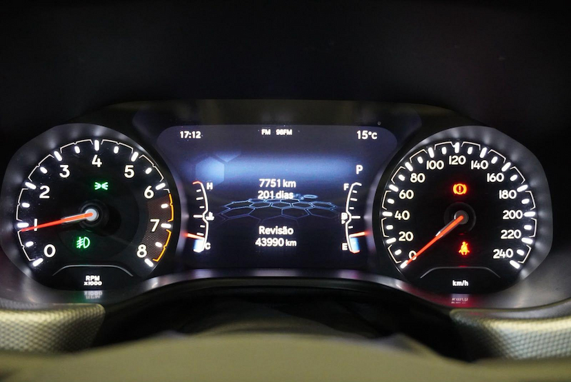 Foto do veículo JEEP COMPASS  LONG TF 2022 43.928 KM 117.900,00
