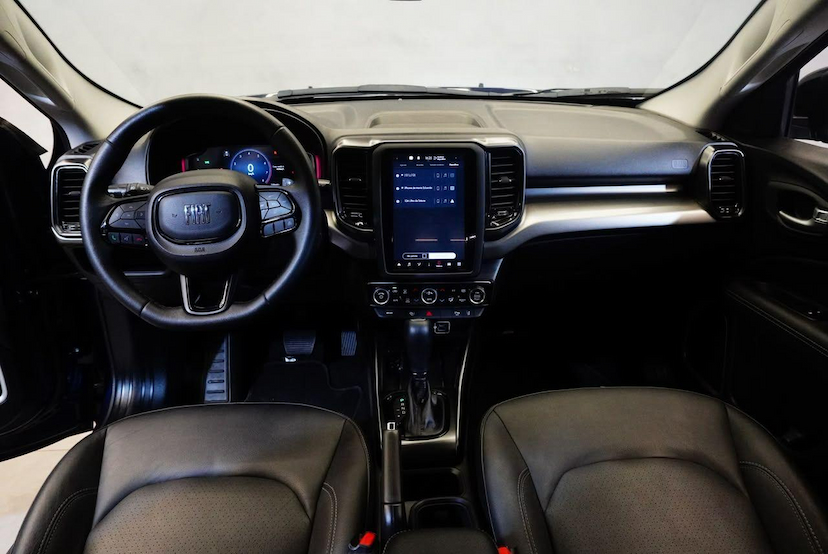 Foto do veículo FIAT TORO  VOLCANO 1.3 T270 4X2 FLEX AUT. 2025 30.281 KM 145.900,00