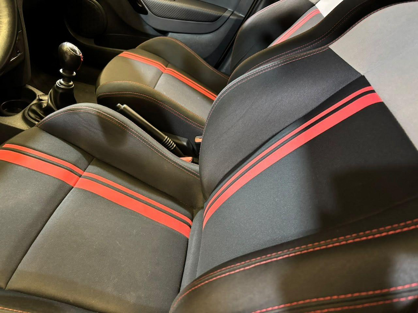 Foto do veículo RENAULT SANDERO  SPORT RS 2.0 FLEX 16V 5P 2022 33.100 KM 86.900,00