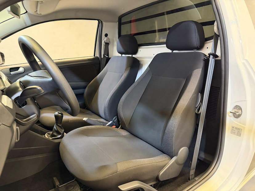 Foto do veículo VOLKSWAGEN SAVEIRO  CS TL MF 2026 17.302 KM 99.900,00