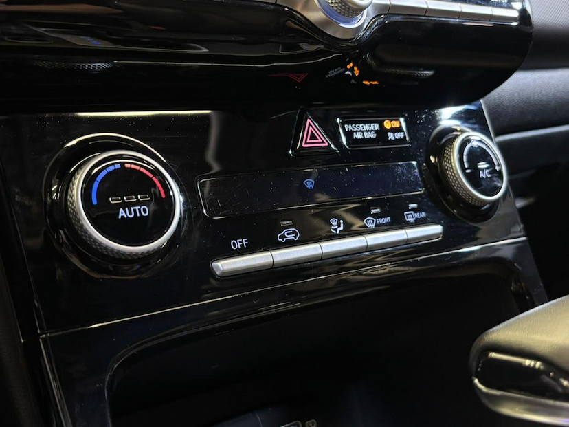 Foto do veículo HYUNDAI CRETA  PLATINUM 1.0 TB 12V 2023 49.004 KM 122.900,00