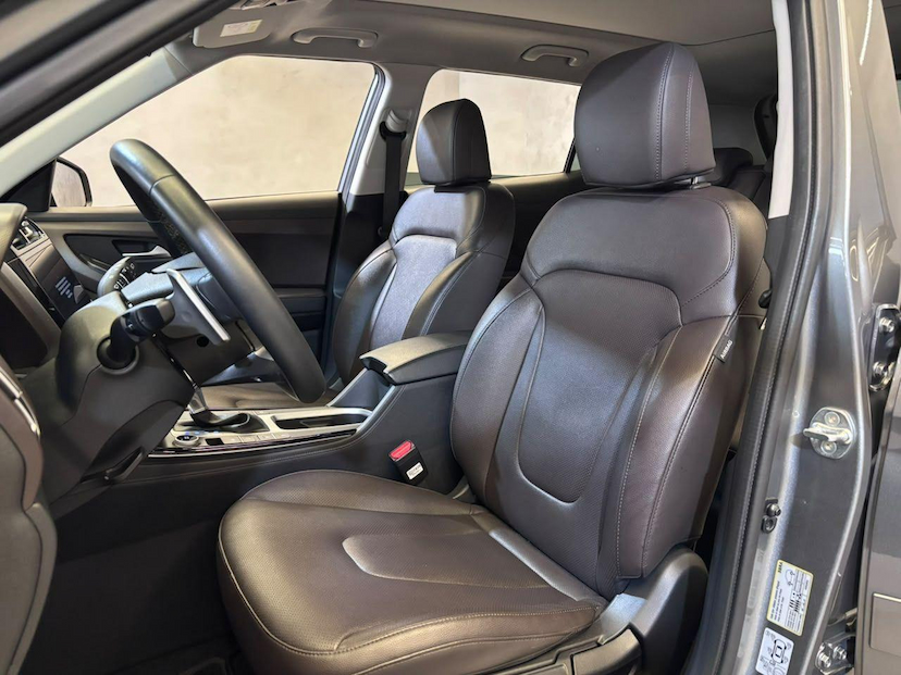 Foto do veículo HYUNDAI CRETA  PLATINUM 1.0 TB 12V 2023 49.004 KM 122.900,00