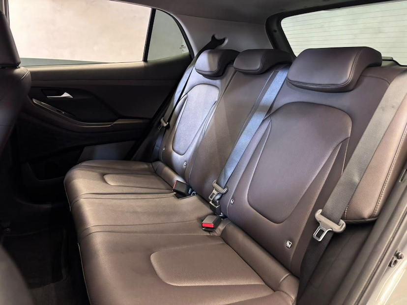 Foto do veículo HYUNDAI CRETA  PLATINUM 1.0 TB 12V 2023 49.004 KM 122.900,00