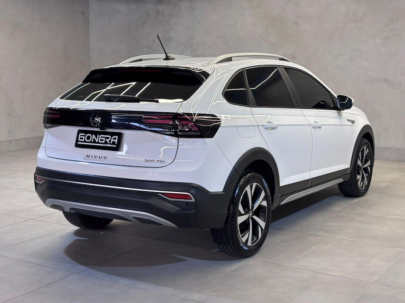 Foto do veículo VOLKSWAGEN NIVUS  1.0 200 TSI HIGHLINE 2023 56.764 KM 112.900,00