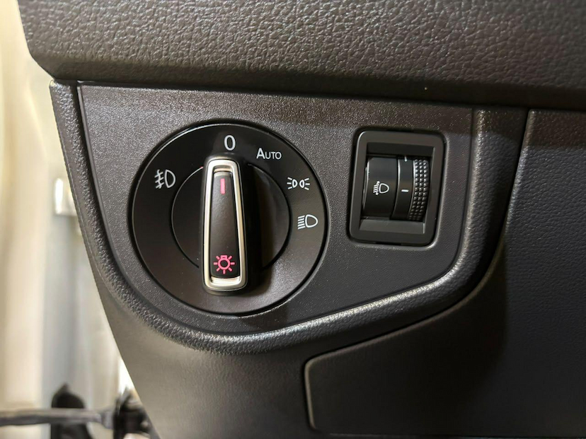 Foto do veículo VOLKSWAGEN NIVUS  1.0 200 TSI HIGHLINE 2023 56.764 KM 112.900,00