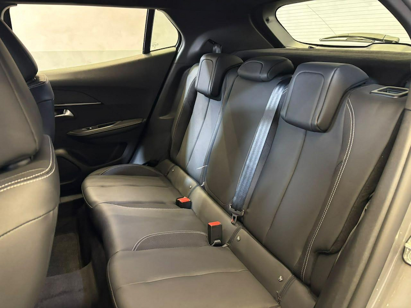 Foto do veículo PEUGEOT 2008  ALLURE T200 2026 48 KM 128.900,00