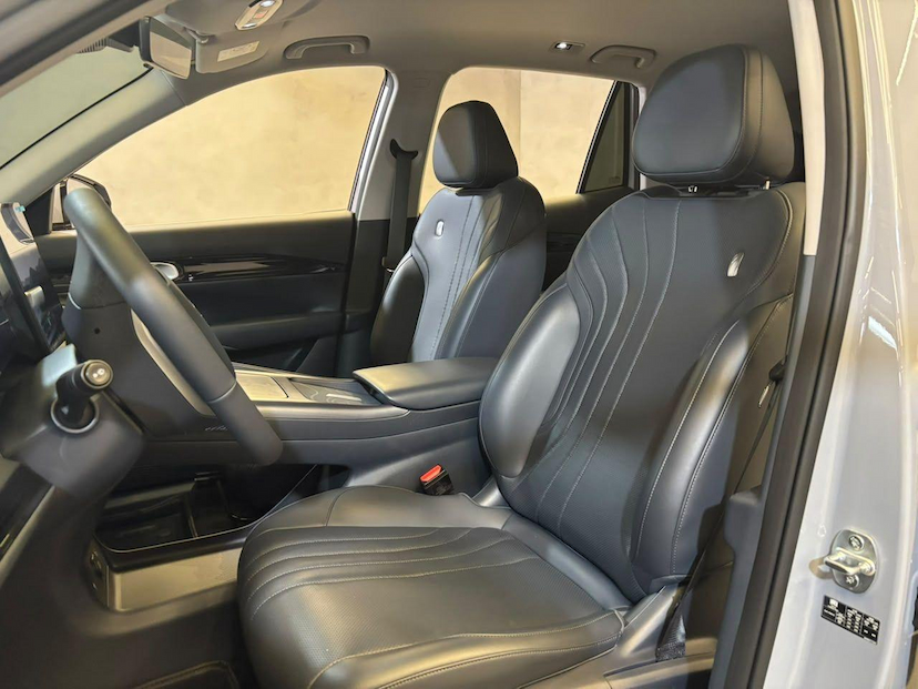 Foto do veículo GEELY EX5  PRO(ELÉTRICO) 2026 12.945 KM 179.900,00