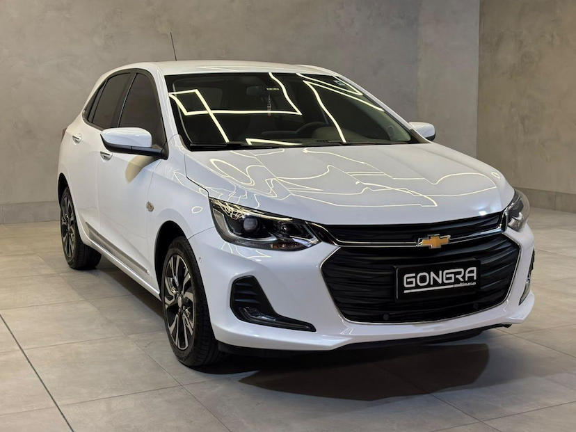 Foto do veículo CHEVROLET ONIX  1.0 PREMIER AUTOMÁTICO TURBO 2025 32.310 KM 94.900,00
