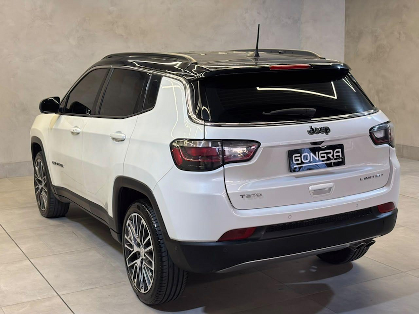 Foto do veículo JEEP COMPASS  LIMITED TF 2023 35.273 KM 134.900,00
