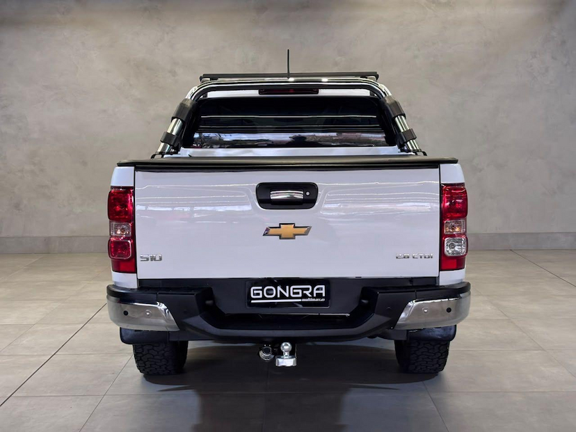 Foto do veículo CHEVROLET S10  LS DD4 2023 56.000 KM 148.900,00
