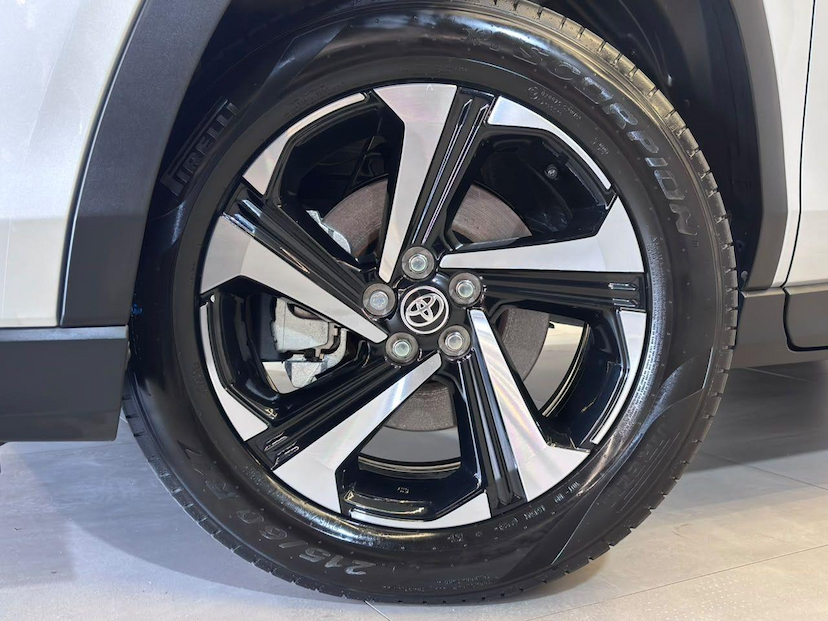 Foto do veículo TOYOTA YARIS  CROSS XRE 1.5 16V 5P AUT. 2026 571 KM 162.900,00