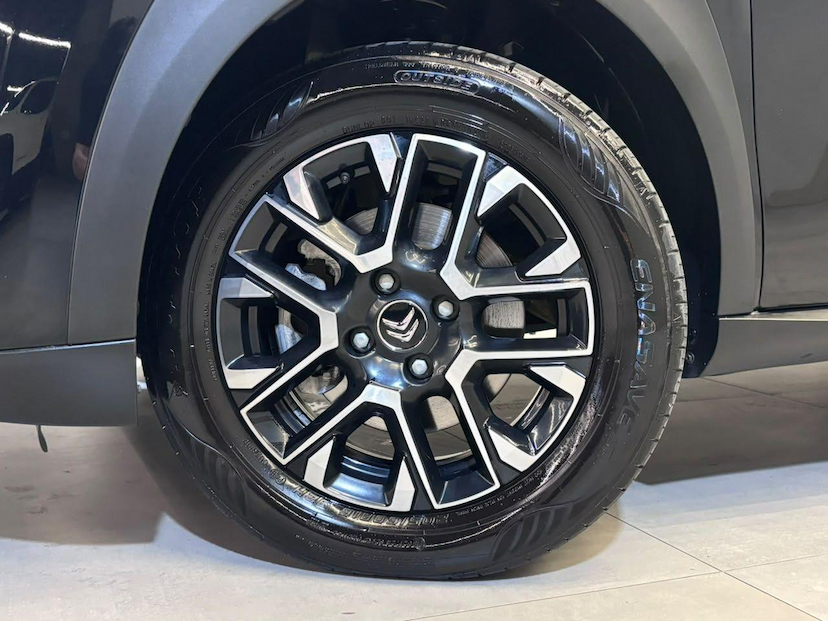 Foto do veículo CITROËN BASALT  SHINE 1.0 FLEX TB 200 5P AUT. 2025 34.887 KM 96.900,00