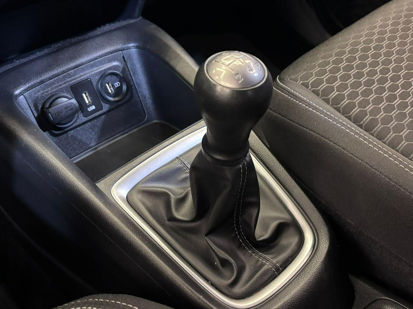 Foto do veículo HYUNDAI HB20  1.0 MT VISION 2022 74.935 KM 64.900,00