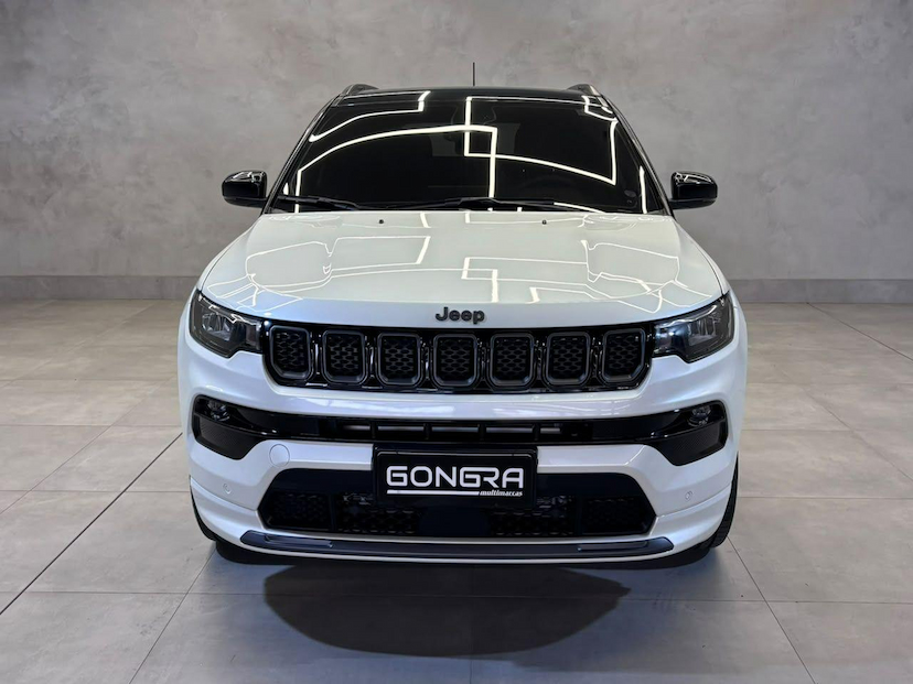 Foto do veículo JEEP COMPASS  SERIE S TF 2024 44.803 KM 152.900,00