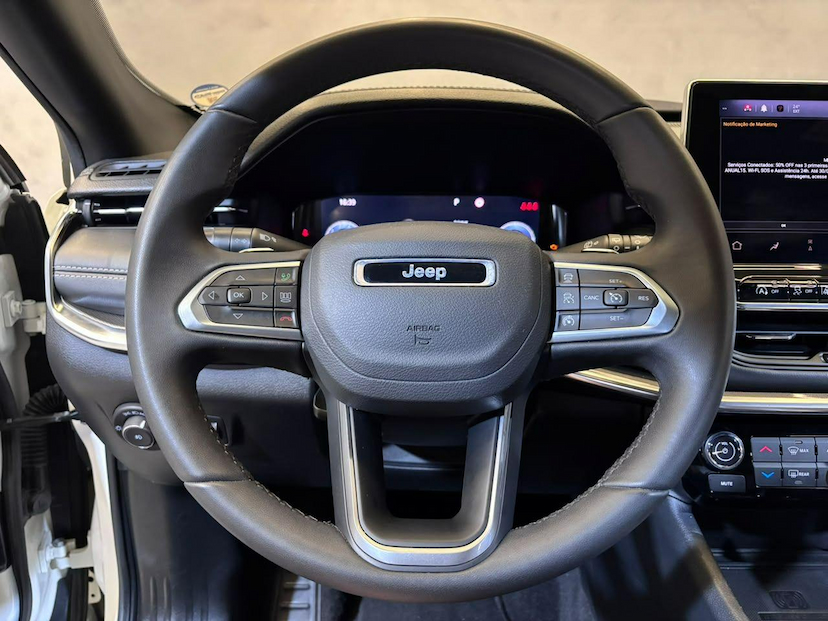 Foto do veículo JEEP COMPASS  SERIE S TF 2024 44.803 KM 152.900,00