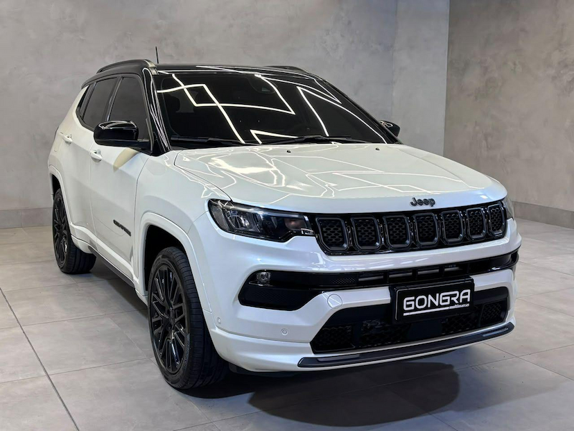 Foto do veículo JEEP COMPASS  SERIE S TF 2024 44.803 KM 152.900,00