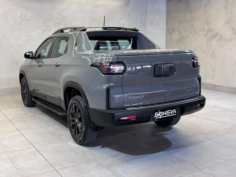 Foto do veículo FIAT TORO  ULTRA 1.3 16V 4X2 TB FLEX AUT. 2026 10.502 KM 169.900,00