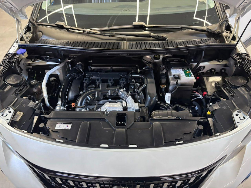Foto do veículo PEUGEOT 3008  ALLURE AT 2020 32.895 KM 110.900,00