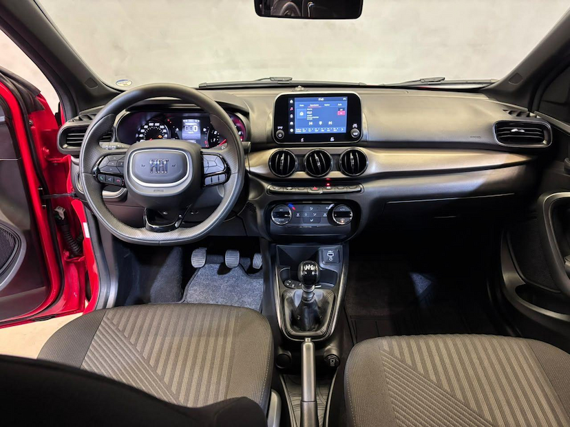 Foto do veículo FIAT CRONOS  DRIVE 1.3 2026 5.589 KM 96.900,00