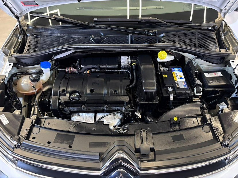 Foto do veículo CITROËN C4 CACTUS C4CACTUS FEEL AT 2022 65.541 KM 76.900,00