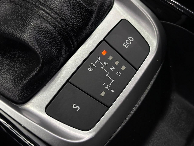 Foto do veículo CITROËN C4 CACTUS C4CACTUS FEEL AT 2022 65.541 KM 76.900,00
