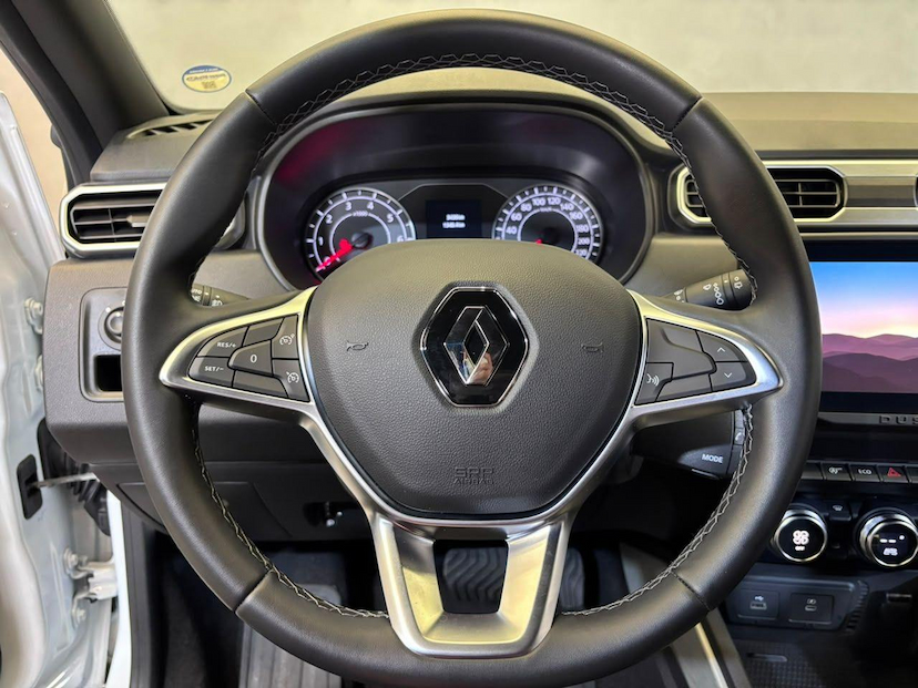 Foto do veículo RENAULT DUSTER  ICONIC UT TCE 2027 3.428 KM 132.900,00
