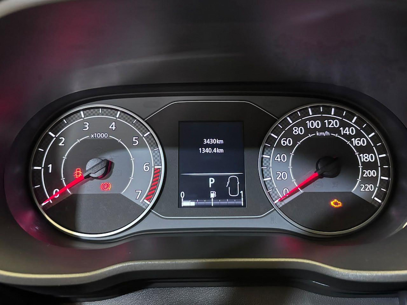 Foto do veículo RENAULT DUSTER  ICONIC UT TCE 2027 3.428 KM 132.900,00