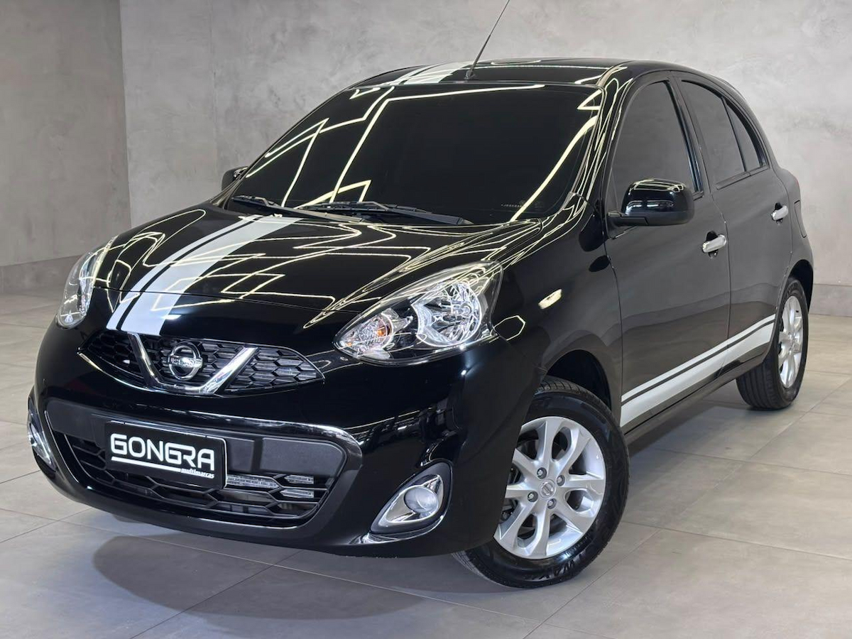 Foto do veículo NISSAN MARCH  10SV 2017/2018 43.000 KM R$ 50.900,00