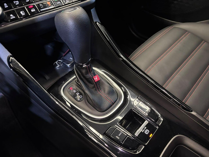 Foto do veículo FIAT FASTBACK  ABARTH T270 AT FLEX 2025 13.000 KM 132.900,00
