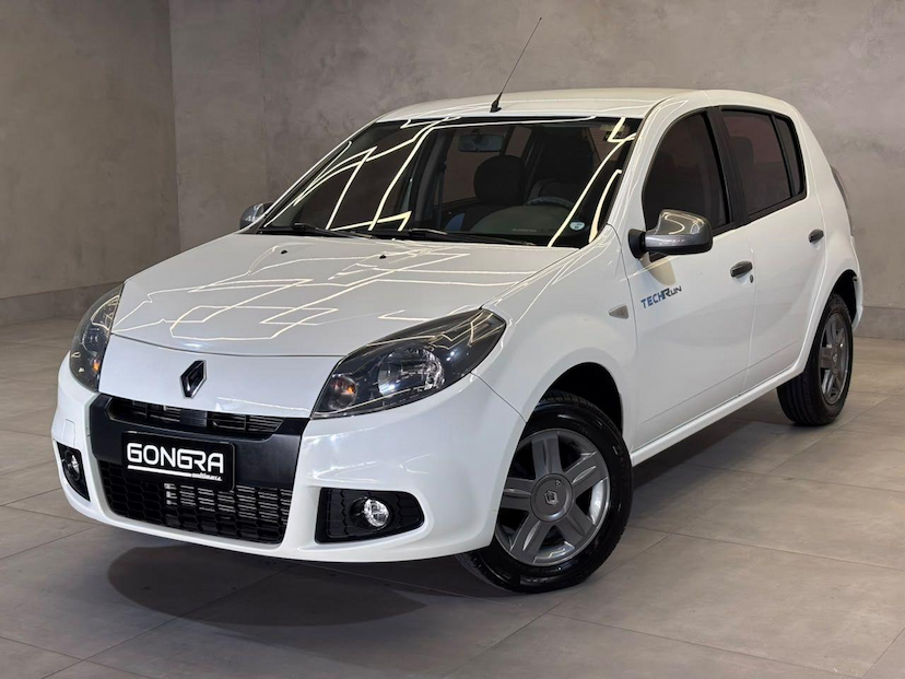 Foto do veículo RENAULT SANDERO  TECH RUN HI-FLEX 1.0 16V 5P 2014 106.400 KM 39.900,00