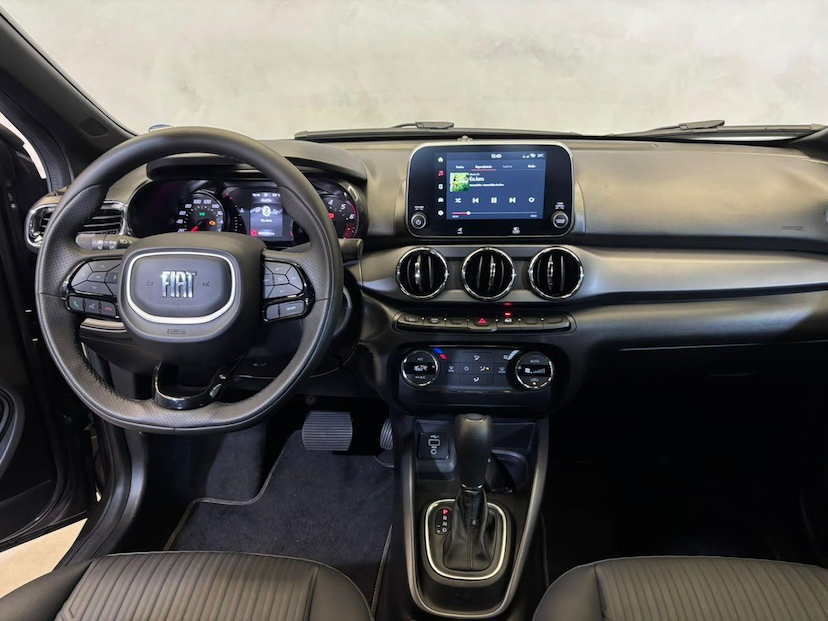 Foto do veículo FIAT CRONOS  PREC 1.3AT 2026 6.622 KM 102.900,00