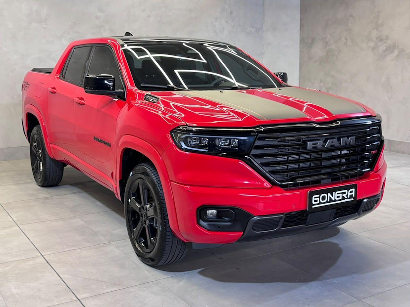 Foto do veículo RAM RAMPAGE  R/T HURRIC. 4 2.0 CD 4X4 AUT. 2025 7.285 KM 198.900,00