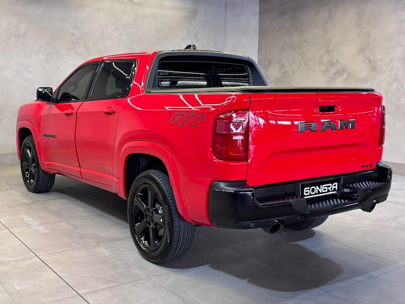 Foto do veículo RAM RAMPAGE  R/T HURRIC. 4 2.0 CD 4X4 AUT. 2025 7.285 KM 198.900,00