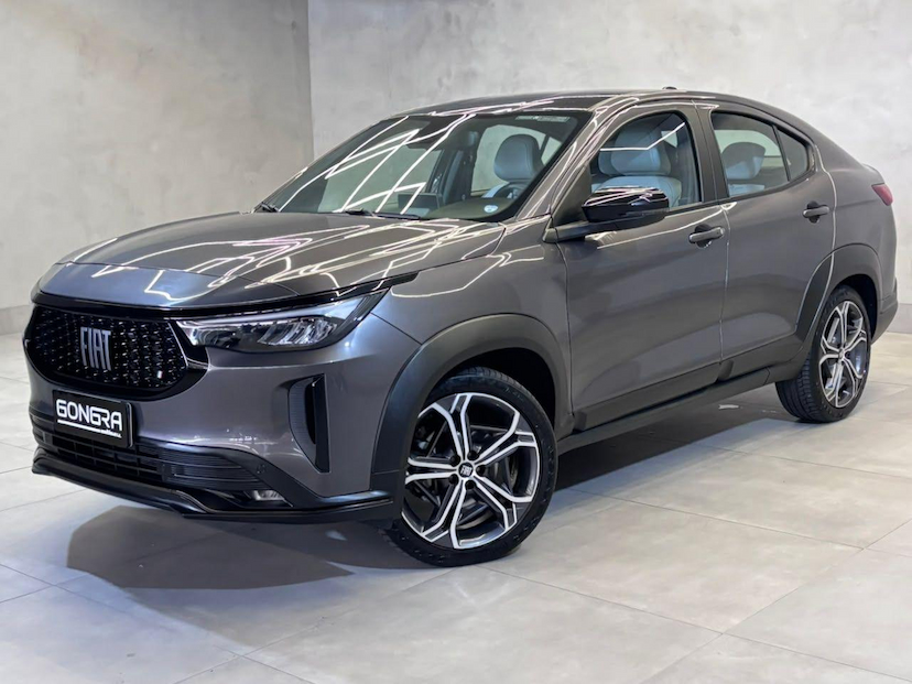 Foto do veículo FIAT FASTBACK  IMPETUS HY 2025 7.993 KM 119.900,00