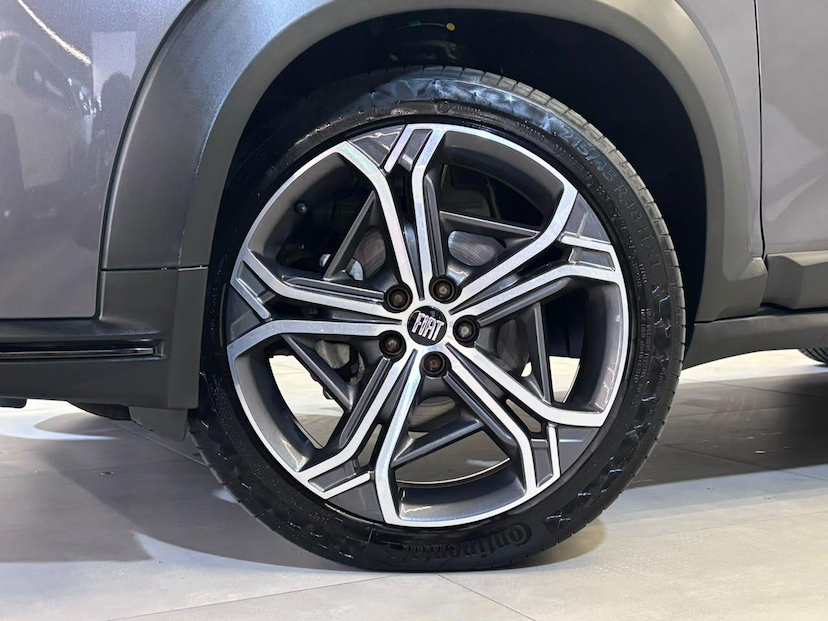 Foto do veículo FIAT FASTBACK  IMPETUS HY 2025 7.993 KM 119.900,00