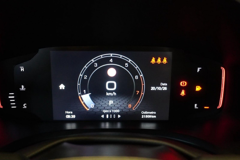 Foto do veículo JEEP RENEGADE  LGTD T270 2023 21.300 KM 102.900,00