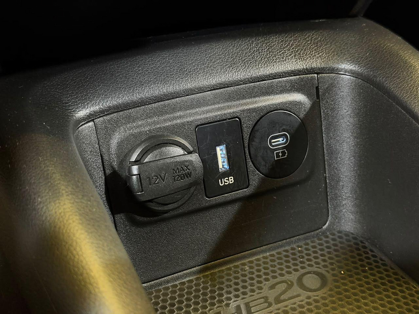 Foto do veículo Hyundai HB20 1.0 TGDI FLEX COMFORT AUTOMÁTICO 2025 7.625 KM R$ 93.900,00