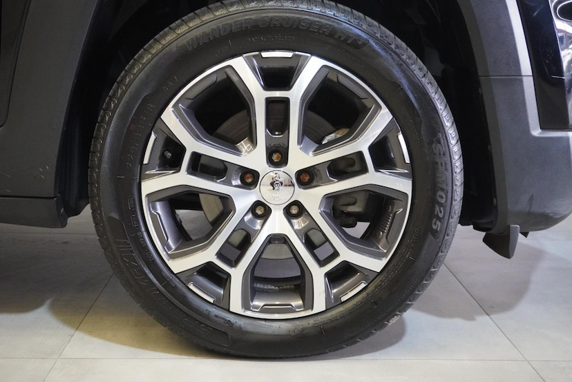 Foto do veículo JEEP RENEGADE  LGTD T270 2024 50.000 KM 102.900,00