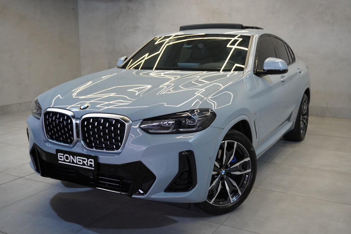 Foto do veículo BMW X4  XDRIVE30I 2024/2025 12.096 KM R$ 379.900,00