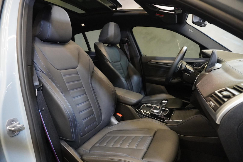 Foto do veículo BMW X4  XDRIVE30I 2025 12.096 KM 379.900,00