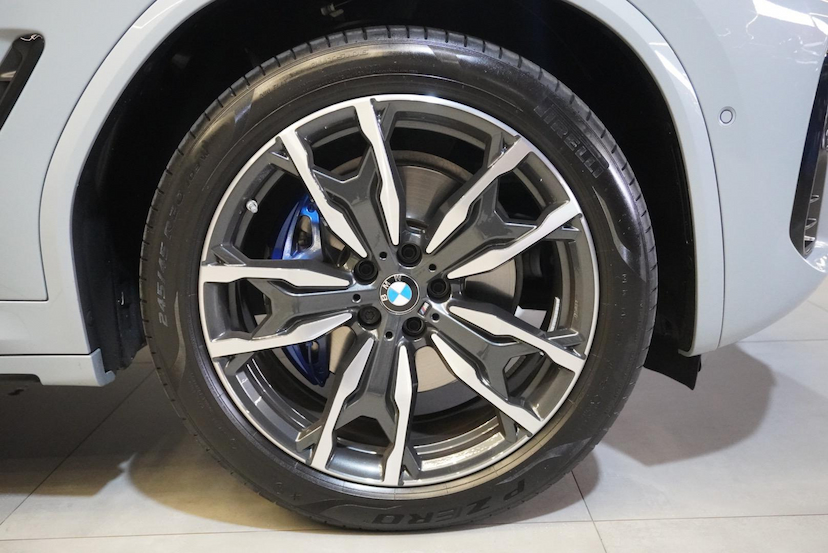 Foto do veículo BMW X4  XDRIVE30I 2025 12.096 KM 379.900,00