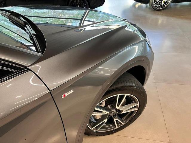 Foto do veículo AUDI Q5  PHEV PERFORMANCE BLACK 2.0 TFSI E 367CV S TRONIC QUATTRO 2022 11.340 KM 379.000,00