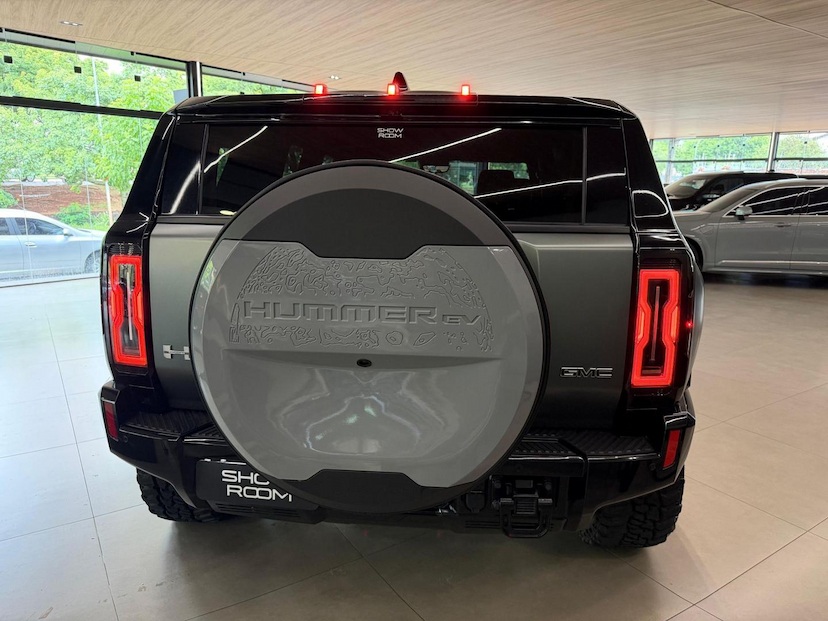 Foto do veículo GMC HUMMER  EV EDITION 1 2024 2.400 KM 1.155.000,00