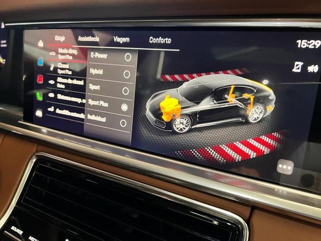 Foto do veículo PORSCHE PANAMERA  4 E-HYBRID 2023 4.300 KM 729.000,00