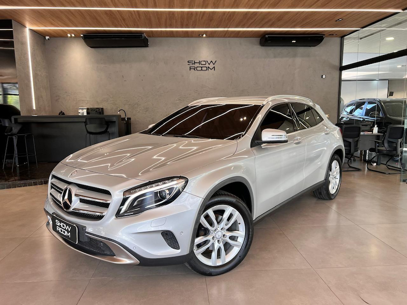 Foto do veículo MERCEDES-BENZ GLA 200  2016 63.459 KM 109.000,00