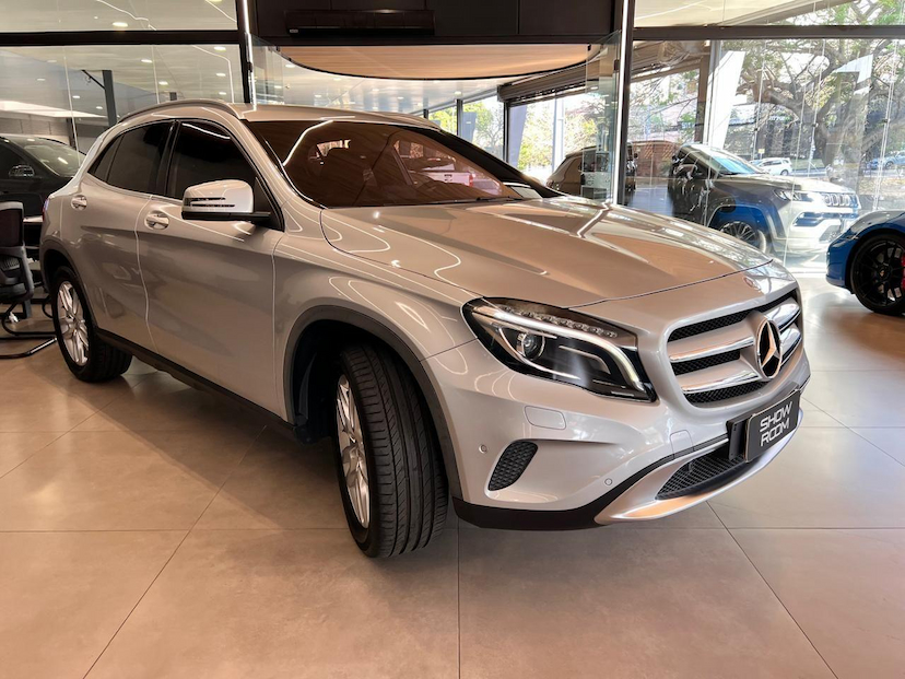 Foto do veículo MERCEDES-BENZ GLA 200  2016 63.459 KM 109.000,00