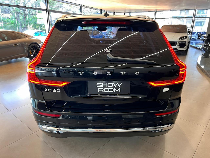 Foto do veículo VOLVO XC60  T8 INSCRIPT 2022 53.867 KM 279.000,00